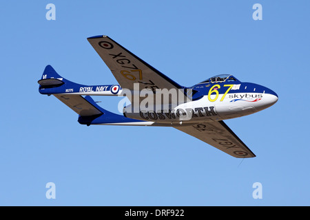 Gebauten britischen de Havilland Vampire im Flug bei einer Jet-Klasse Rennen in 2010 National Championship Races in Reno, Nevada. Stockfoto