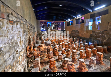 Der Roman Baths-Komplex ist eine Website von historischem Interesse in der englischen Stadt Bath Stockfoto