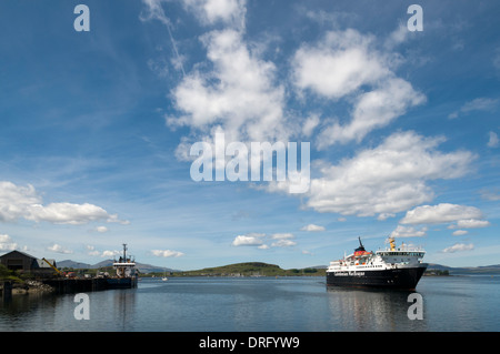 Caledonian MacBrayne Fähre, die "Isle of Mull", in Oban Bay, Oban, Hochlandregion, Schottland, Großbritannien Stockfoto