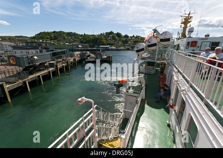 An Bord der Caledonian MacBrayne Fähre, der "Lord of the Isles", wie er fährt, Oban, Hochlandregion, Schottland, UK Stockfoto