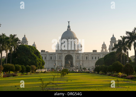 Indien, Westbengalen, Kolkata (Kalkutta) Victoria Memorial in den späten Abend Sonne Stockfoto