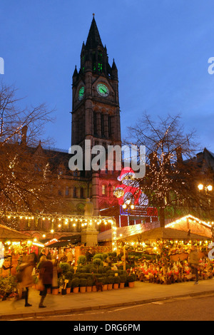 England, Manchester, Rathaus, Weihnachtsmarkt