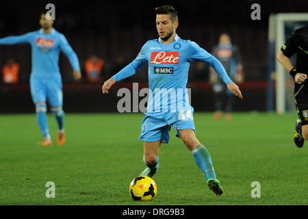 Neapel, Italien. 25. Januar 2014. Dries Mertens von SSC Napoli in Aktion während Fußball / Fußball: italienische Serie A Spiel zwischen SSC Napoli und AC Chievo Verona im Stadio San Paolo in Neapel, Italien, am 25. Januar 2014. Bildnachweis: Franco Romano/NurPhoto/ZUMAPRESS.com/Alamy Live-Nachrichten Stockfoto