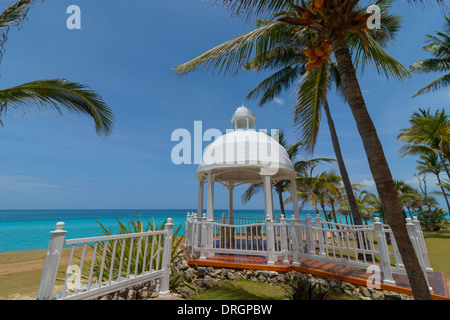 Pavillon am Meer, Pavillon am Strand Stockfoto