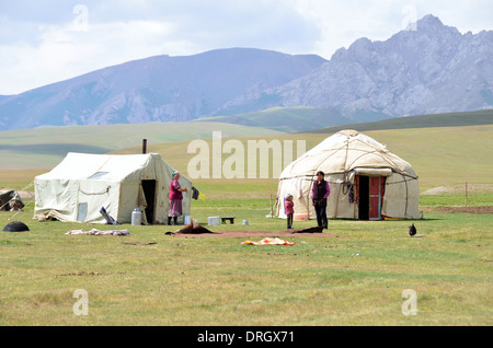 Kirgisische Jurte in den Bergen von zentralen Kirgistan Stockfoto