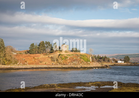 AROS Burgruine auf der Isle of Mull. Stockfoto