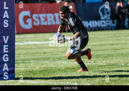 Las Vegas, Nevada, USA. 25. Januar 2014. Neuseeland Vs Fidschi in Pool B entsprechen. Waisake Naholo #9 New Zealand Partituren kurz vor der Halbzeit. Endstand: New Zealand 12 - Fiji 7 an der USA-Runde von der HSBC Sevens World Series in Sam Boyd Arena, Las Vegas, Nevada. Bildnachweis: Aktion Plus Sport/Alamy Live-Nachrichten Stockfoto