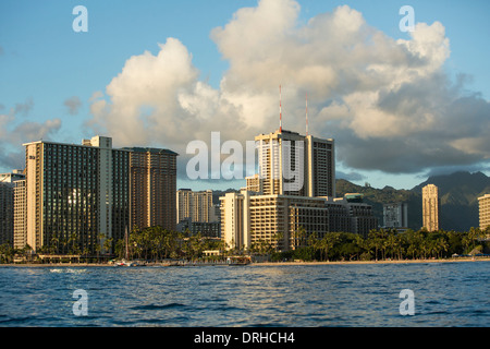 [Ala Moana] Hilton Hawaiian Village] [Hotel Hilton] Honolulu Waikiki Beach City Skyline Blick Winter Stockfoto