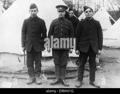 Soldaten im Mytchett Camp in der Nähe von Aldershot, WW1 Stockfoto