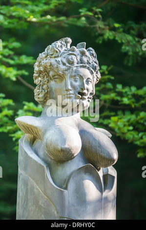 Skulptur im Garten des Ernst-Fuchs-Museum, Wien, Österreich Stockfoto