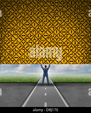 Klarheit Geschäftskonzept mit einem Geschäftsmann auf einer Straße heben eine Hindernis Wand aus einer Gruppe von gelben Verkehrszeichen zeigen Stockfoto
