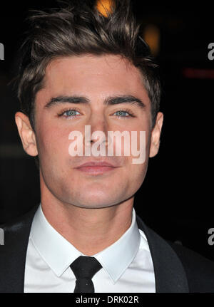 Los Angeles, Kalifornien, USA. 27. Januar 2014. Zac Efron Teilnahme an der Los Angeles Premiere von '', dass Awkward Moment'' statt im Regal-Kinos am L.A.Live in Los Angeles, Kalifornien am 27. Januar 2014. 2014-Credit: D. Long/Globe Photos/ZUMAPRESS.com/Alamy Live-Nachrichten Stockfoto