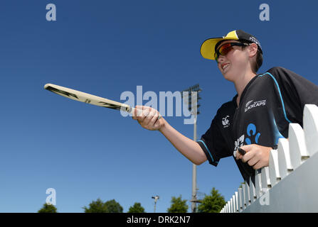 Hamilton, Neuseeland. 28. Januar 2014. Fans in Spiel 4 der ANZ ein Tag International Kricket-Serie. New Zealand schwarzen Kappen V Indien bei Seddon Park. Bildnachweis: Aktion Plus Sport/Alamy Live-Nachrichten Stockfoto