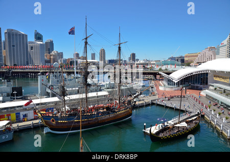 Exponate auf der Australian National Maritime Museum in Darling Harbour, Sydney, Australien Stockfoto