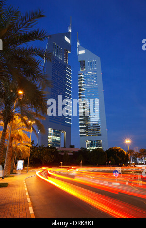 Die Emirates Towers, Dubai, Vereinigte Arabische Emirate. Stockfoto