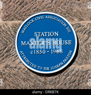 Blaue Plakette für Sir Joseph Paxton, Station Master Haus, Matlock, Derbyshire, England, Vereinigtes Königreich. Stockfoto