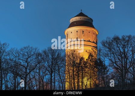 Der Wasserturm in Radebeul wurde 1917 erbaut und ist 39 Meter hoch, Radebeul bei Dresden, Sachsen, Deutschland, Europa Stockfoto