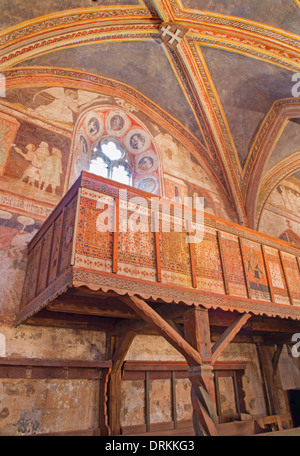 STITNIK, Slowakei - 29. Dezember 2013: Renaissance Holz Seite Chor gotische evangelische Kirche in Stitnik von 14-15 Cent. Stockfoto