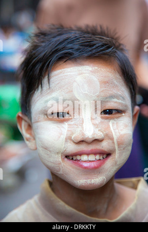 Burmesische junge in Yangon, Myanmar Stockfoto