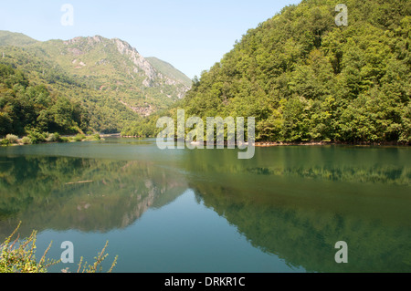 Pliva See, Jajce, Bosnien und Herzegowina Stockfoto