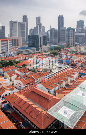 Singapur Chinatown mit modernen Skyline Hintergrund Luftaufnahme Stockfoto