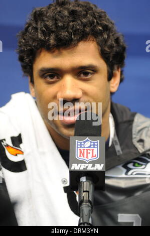 Newark, New Jersey, USA. 28. Januar 2014. Seattle Seahawks QB RUSSELL WILSON in der 2014 NFL Superbowl Medientag im Prudential Center. Bildnachweis: Jeffrey Geller/ZUMA Wire/ZUMAPRESS.com/Alamy Live-Nachrichten Stockfoto