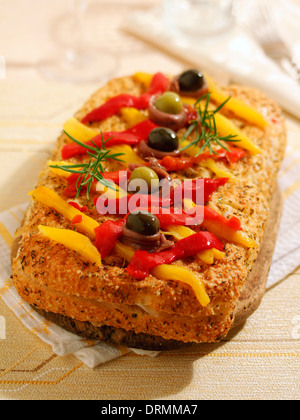 Gefüllte Focaccia. Rezept zur Verfügung. Stockfoto