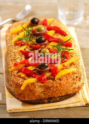 Gefüllte Focaccia. Rezept zur Verfügung. Stockfoto