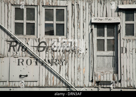 Rio Grande Rotary Auto, Cumbres & Toltec Scenic Railroad Station, Chama, New Mexico, Vereinigte Staaten Stockfoto