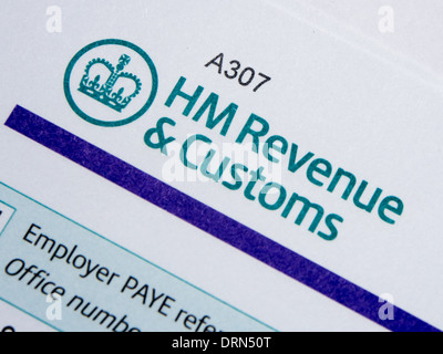 Nahaufnahme eines HM Revenue und CustomsP45 form Stockfoto