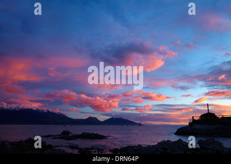 Sonnenaufgang über Seaward Kaikoura Ranges, Kaikoura, Südinsel, Neuseeland Stockfoto