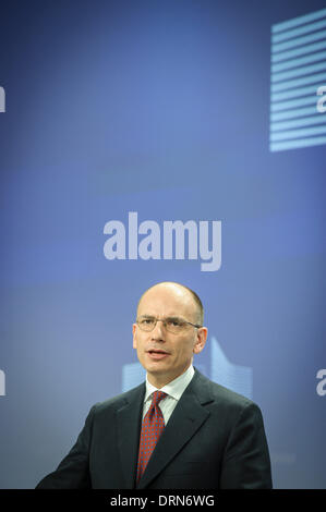 Brüssel, Belgien. 29. Januar 2014. Ministerpräsident von Italien Enrico Letta während einer Pressekonferenz nach einem Treffen in der Heaquarters der EU-Kommission in Brüssel auf 29.01.2014 Kommission Anlagen Regierung tritt die EU für die wöchentlichen Seminar der Institution. von Wiktor Dabkowski/Dpa/Alamy Live News Stockfoto