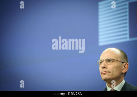 Brüssel, Belgien. 29. Januar 2014. Ministerpräsident von Italien Enrico Letta während einer Pressekonferenz nach einem Treffen in der Heaquarters der EU-Kommission in Brüssel auf 29.01.2014 Kommission Anlagen Regierung tritt die EU für die wöchentlichen Seminar der Institution. von Wiktor Dabkowski/Dpa/Alamy Live News Stockfoto