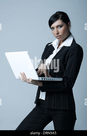 Geschäftsfrau (Kälte-Ver) Stockfoto