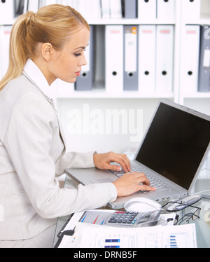 Junge Geschäftsfrau Stockfoto