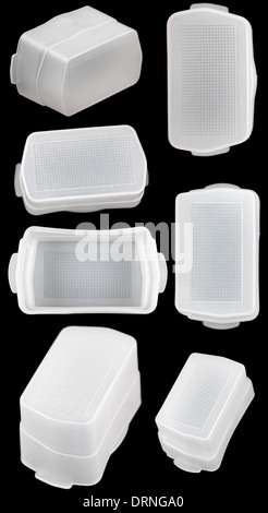 Weiße Kamera externen Blitz-Diffusor auf schwarzem Hintergrund isoliert Stockfoto