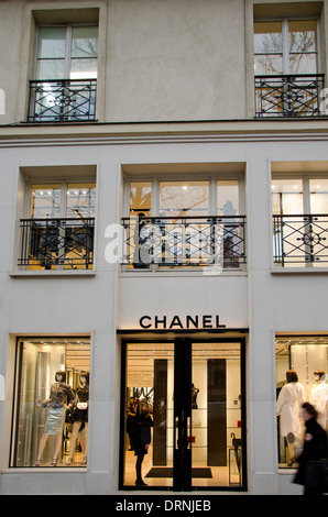 Fassade eines Chanel-Store, Shop, in Paris, Frankreich. Stockfoto