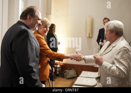 Berlin, Deutschland. 29. Januar 2014. Deutsche Bundeskanzlerin Angela Merkel (CDU) hielt eine Rede auf der Eröffnungsfeier des neuen Präsidenten der deutschen Haus der Handwerker (Zentralverbands des Deutschen Handwerks - ZDH), Hans Peter Woolseifer in Berlin am 29. Januar 2014. Goncalo Silva/NurPhoto/ZUMAPRESS.com/Alamy © Live-Nachrichten Stockfoto