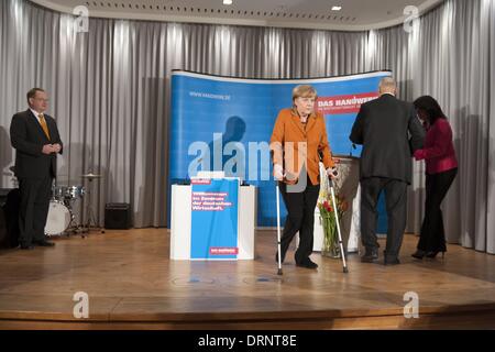 Berlin, Deutschland. 29. Januar 2014. Deutsche Bundeskanzlerin Angela Merkel (CDU) hielt eine Rede auf der Eröffnungsfeier des neuen Präsidenten der deutschen Haus der Handwerker (Zentralverbands des Deutschen Handwerks - ZDH), Hans Peter Woolseifer in Berlin am 29. Januar 2014. Goncalo Silva/NurPhoto/ZUMAPRESS.com/Alamy © Live-Nachrichten Stockfoto