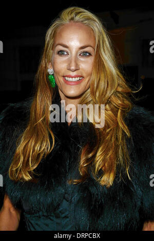 London UK, 30. Januar 2014: Lisa Butcher kommt am starten von Amanda Wakeley Flagship Store 18 Albemarle Street - VIP-Vorderseite, London, Foto: siehe Li/Alamy Live News Stockfoto