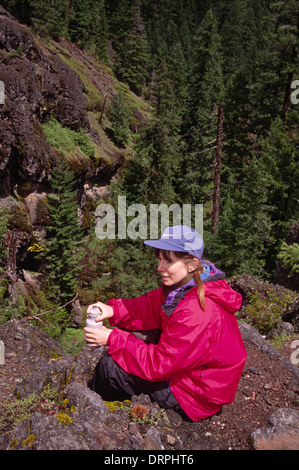 Osprey Canyon auf North Umpqua River in den Dread & Terror Abschnitt, Umpqua National Forest, Oregon Stockfoto