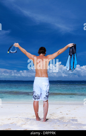 Gut aussehender Mann auf den Malediven Stockfoto