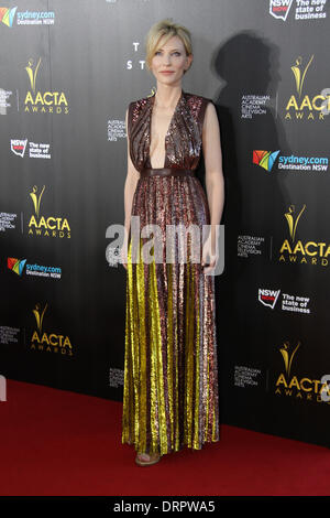 Der Star, Pyrmont, Sydney, New South Wales, Australien. 30. Januar 2014. Cate Blanchett kommt auf dem roten Teppich bei The Star in Sydney für die 3. AACTA (Australian Academy Kino Television Arts) Awards. Copyright Credit: 2014 Richard Milnes/Alamy Live-Nachrichten. Stockfoto