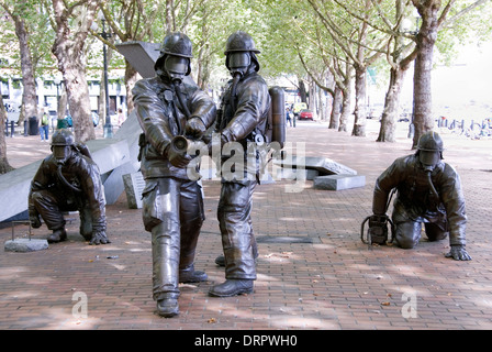 Gefallenen Feuerwehrmann Memorial, Pioneer Square, Seattle, USA 2012 Stockfoto