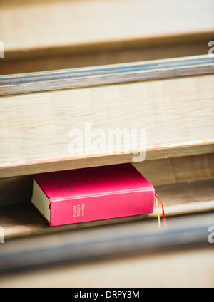 Schwedischen Gesangbuch in Kirche, Schweden Stockfoto