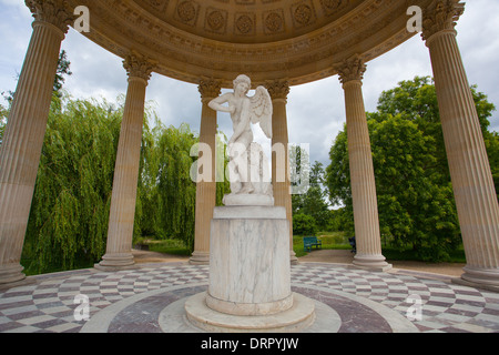 Der Tempel der Liebe in den Gärten von Trianon, Versailles - Frankreich Stockfoto
