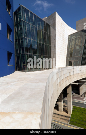 Architektonische Details des Guggenheim Museum, Bilbao, Spanien Stockfoto