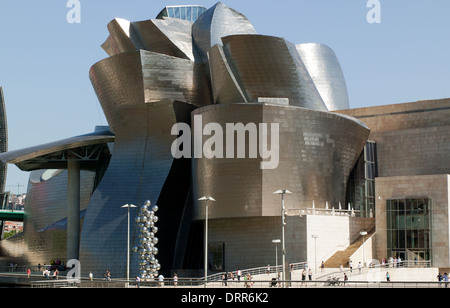 Architektonische Details auf das Guggenheim Museum, Bilbao, Spanien. Stockfoto