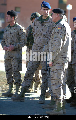 Paracuellos de Jarama, Spanien. 30. Januar 2014. Prinz Felipe von Spanien besucht die Fallschirmspringer Brigada "Almogavares VI" an seinem 46. Geburtstag am 30. Januar 2014 in Spanien Kredit Paracuellos de Jarama: Dpa picture-Alliance/Alamy Live News Stockfoto