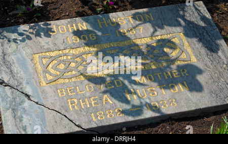 Hustons das Grab in der Hollywood Forever Cemetery Hollywood LA California Stockfoto